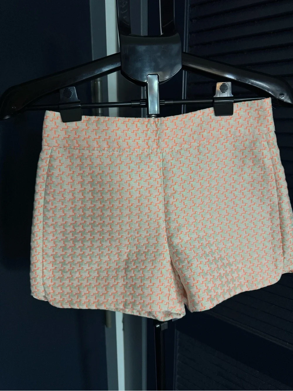 J.Crew Embroidered Textured Shorts Size 00